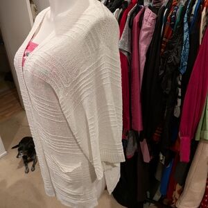 Old Navy Cream Knit Sweater - L